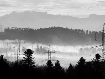 Power lines in black and white - Photo by Jan Huber on Unsplash